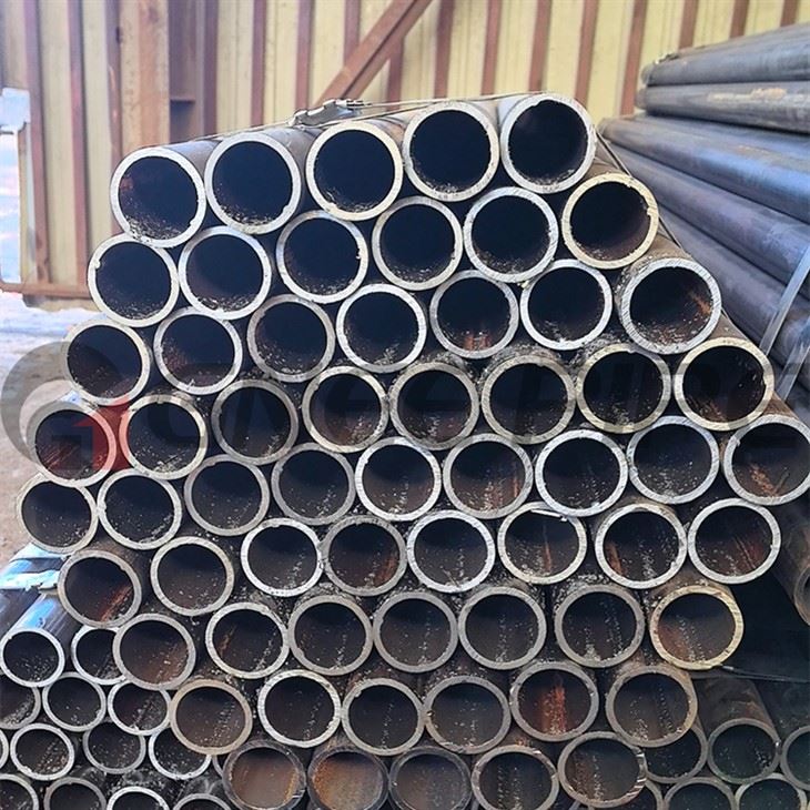 Ss400 ERW Welded Steel Tube